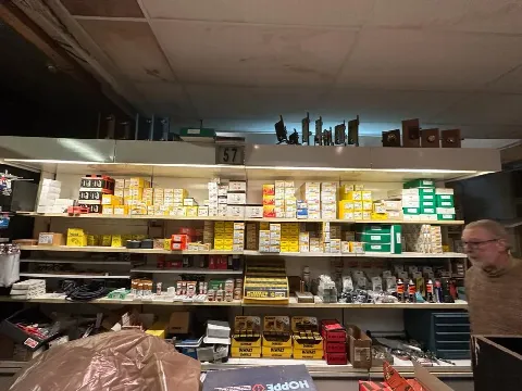 Débarras commerce — chantier dans la région de Brunehaut
