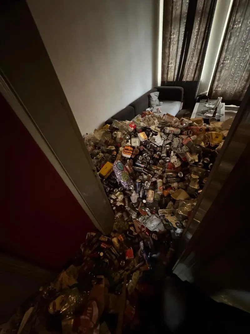 Vide appartement — chantier dans la région de Enghien