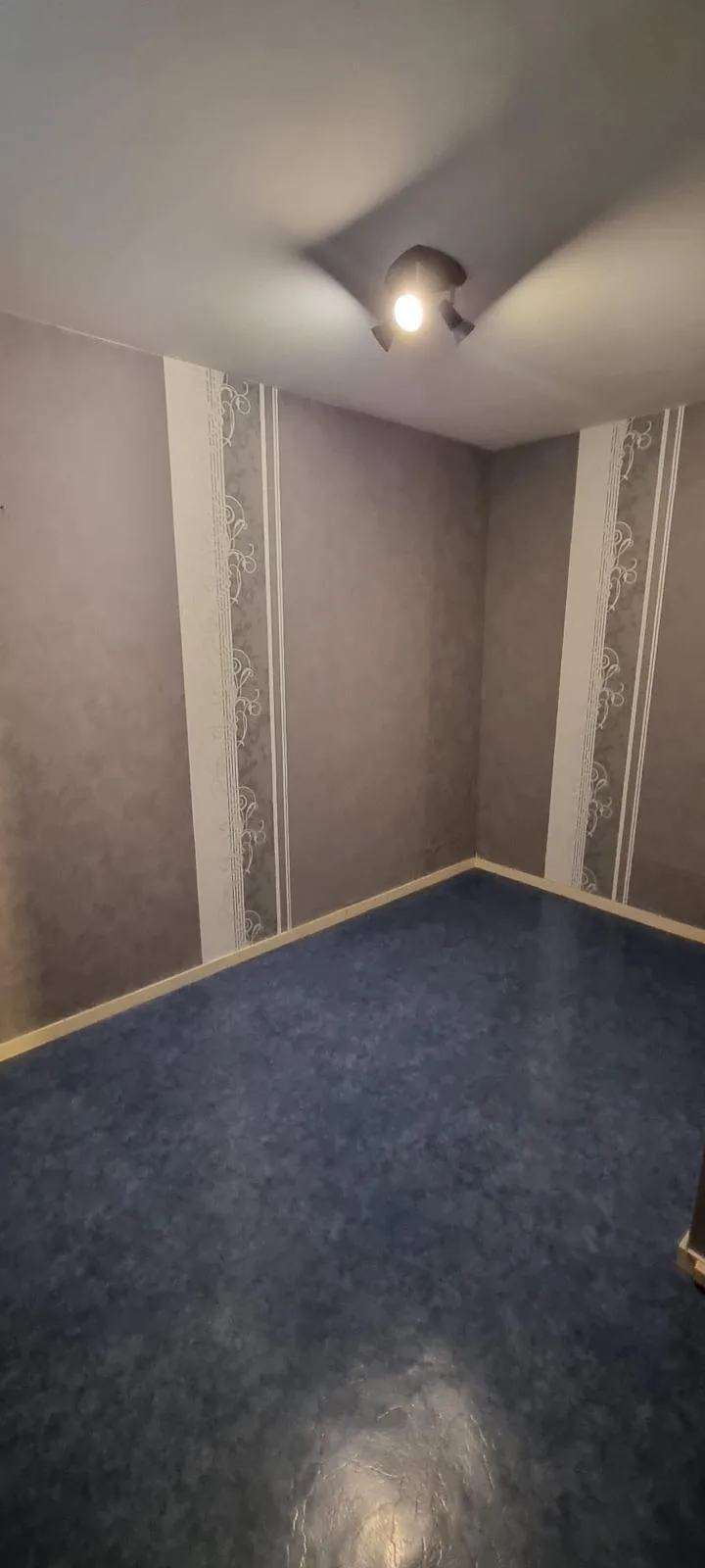 Après débarras à Durbuy — Bureau d’appartement entièrement débarrassé