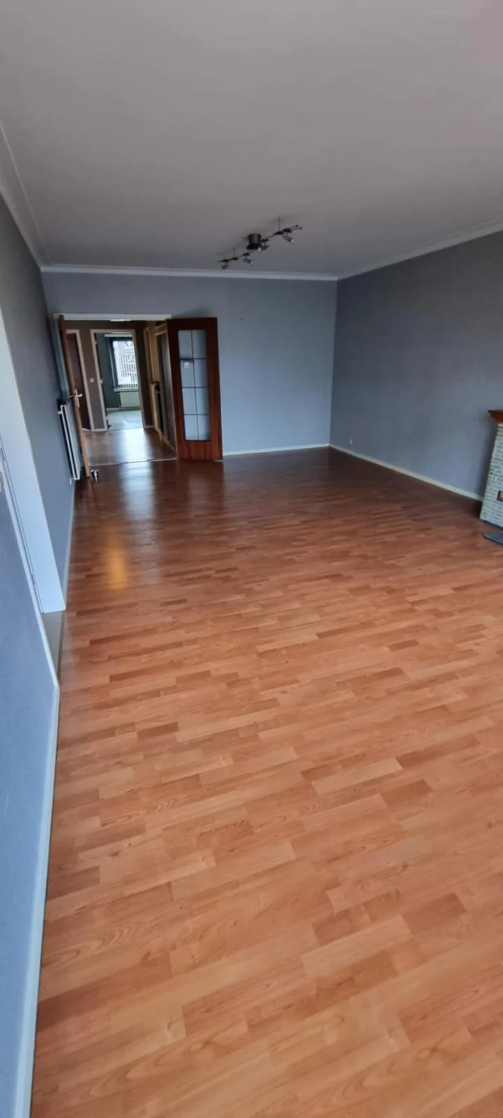 Après débarras à Waremme — Appartement vidé après évacuation du mobilier