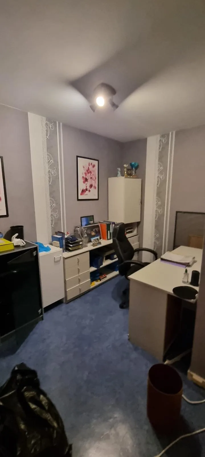 Avant débarras à Durbuy — Bureau d’appartement entièrement débarrassé