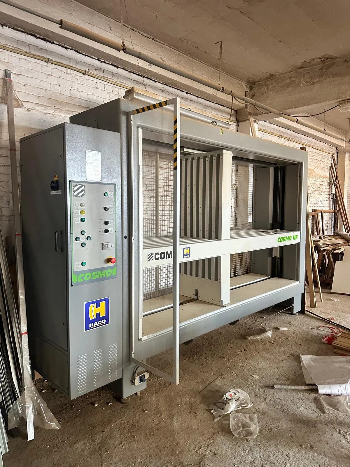 Vide maison — chantier dans la région de Evere