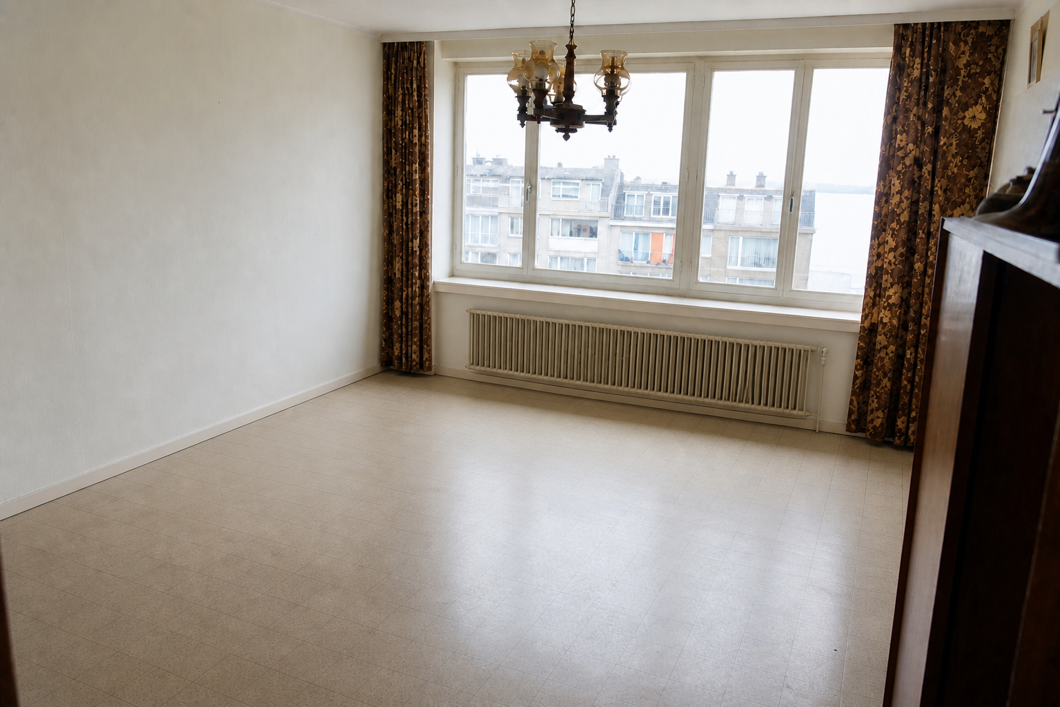 Vide appartement de vacances à Blankenberge : avant, en cours et après — après débarras