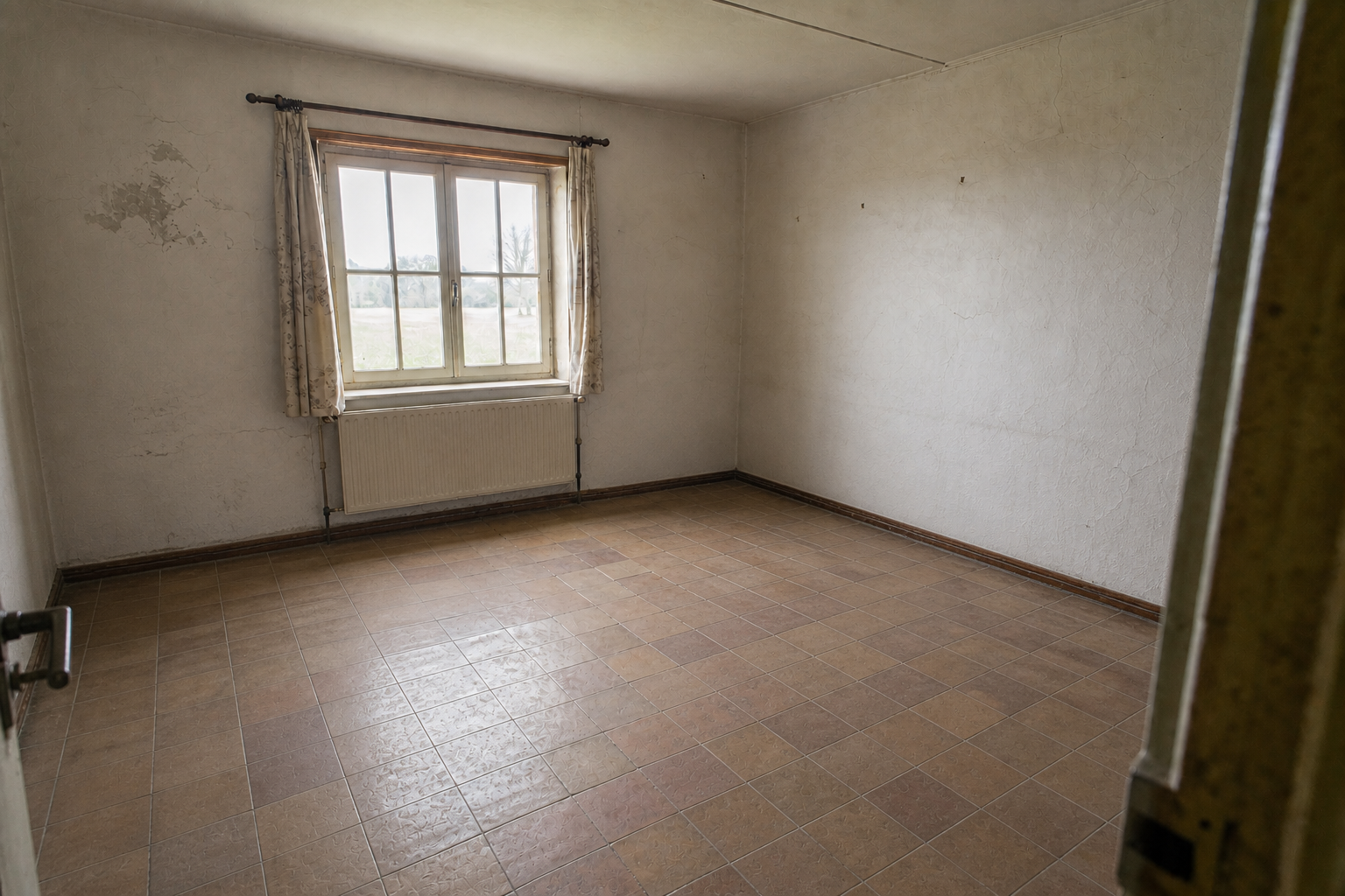 Vide fermette avec dépendances à Bocholt : avant, en cours et après — après débarras