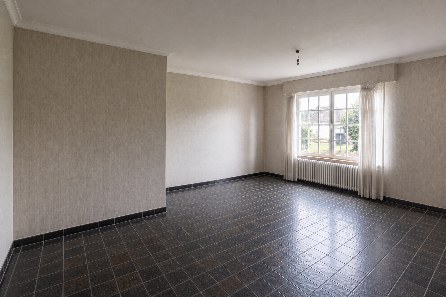Vide villa résidentielle à Chaumont-Gistoux : avant, en cours et après — après débarras