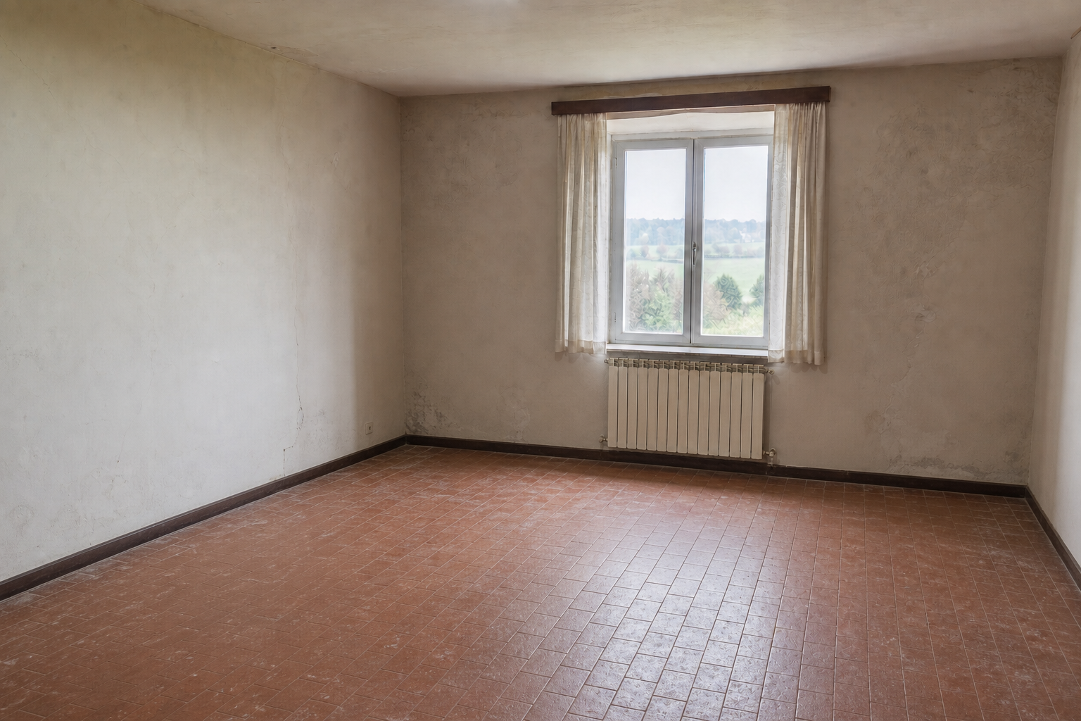 Vide maison condruzienne après départ en maison de repos à Clavier : avant, en cours et après — après débarras