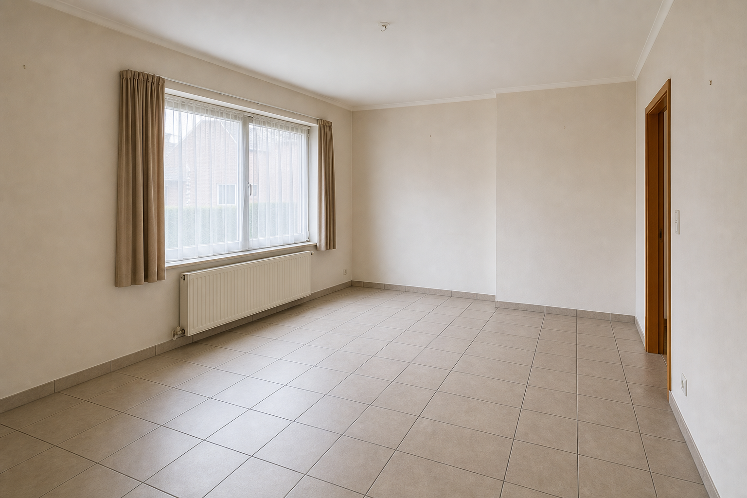 Vide bungalow de plain-pied à Deerlijk : avant, en cours et après — après débarras