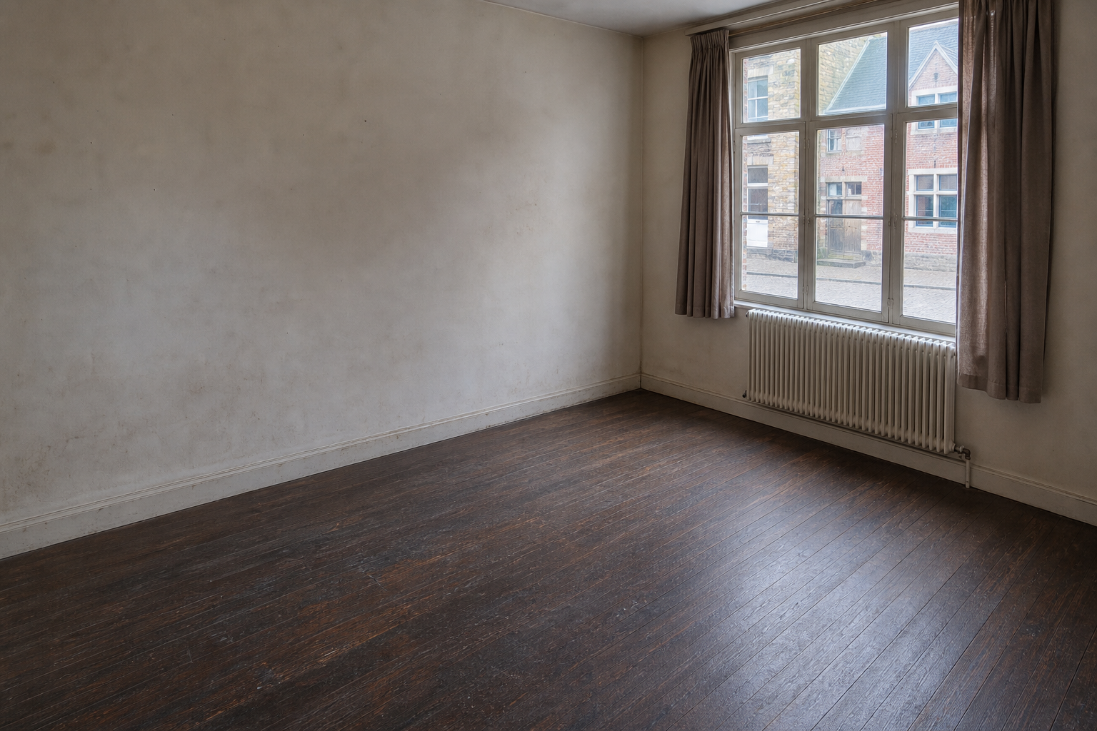 Vide maison en bord de Meuse à Dinant : avant, en cours et après — après débarras