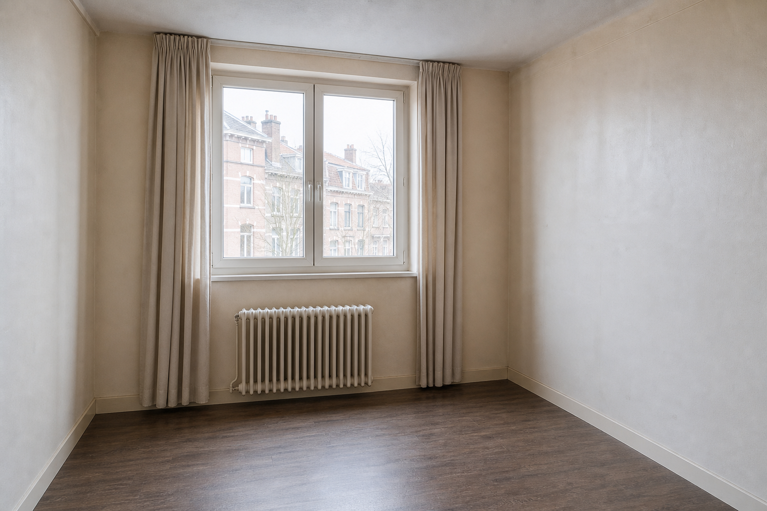 Vide bureau à Etterbeek : avant, en cours et après — après débarras