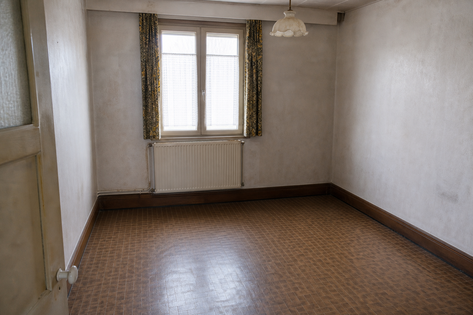 Vide petite maison rurale à Herstappe : avant, en cours et après — après débarras