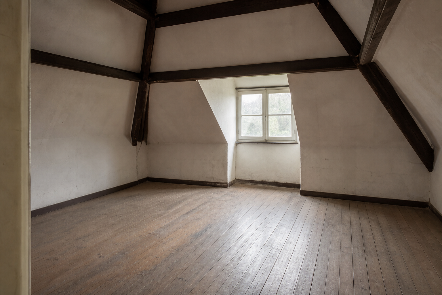 Vide villa à Kapellen : avant, en cours et après — avant débarras