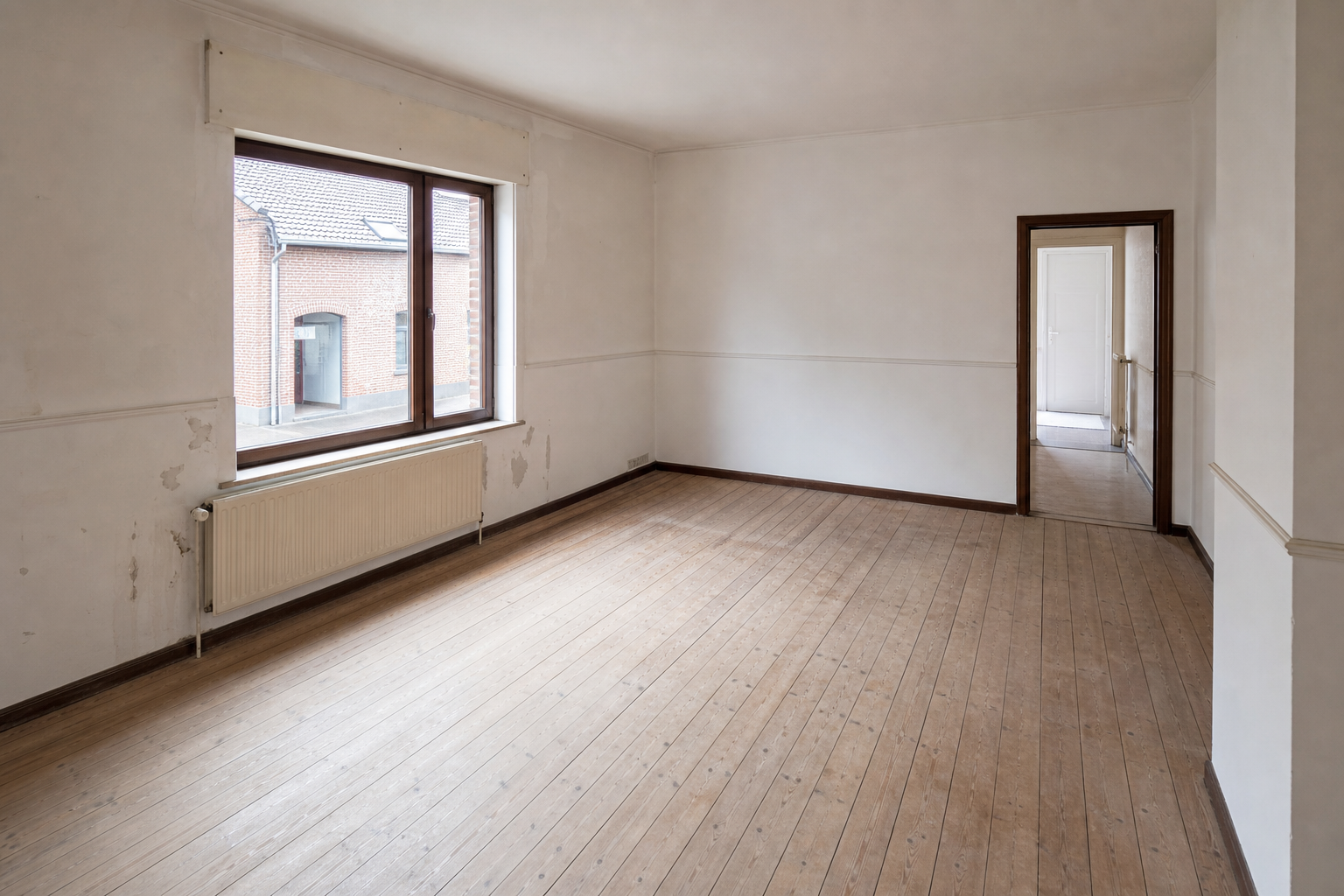 Débarras complet avant rénovation à Kortemark : avant, en cours et après — après débarras