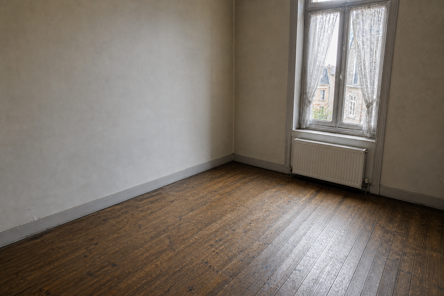 Vide maison ancienne à Limbourg : avant, en cours et après — après débarras