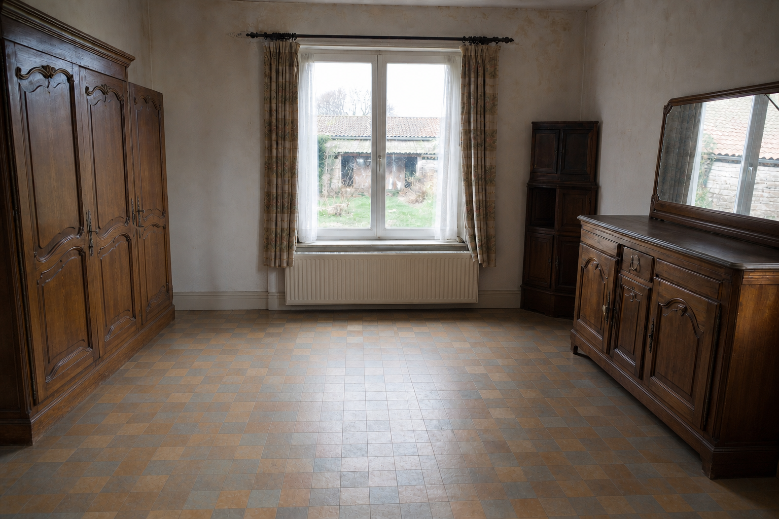 Vide maison villageoise à Moerbeke : avant, en cours et après — après débarras