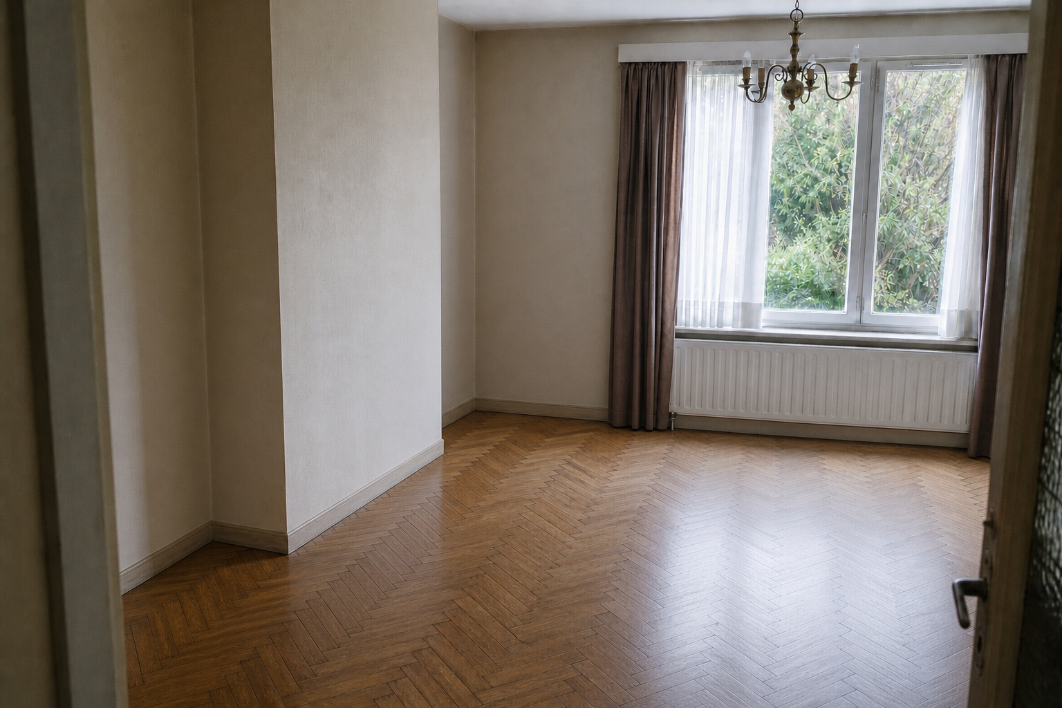 Vide maison familiale avec grenier à Opwijk : avant, en cours et après — après débarras