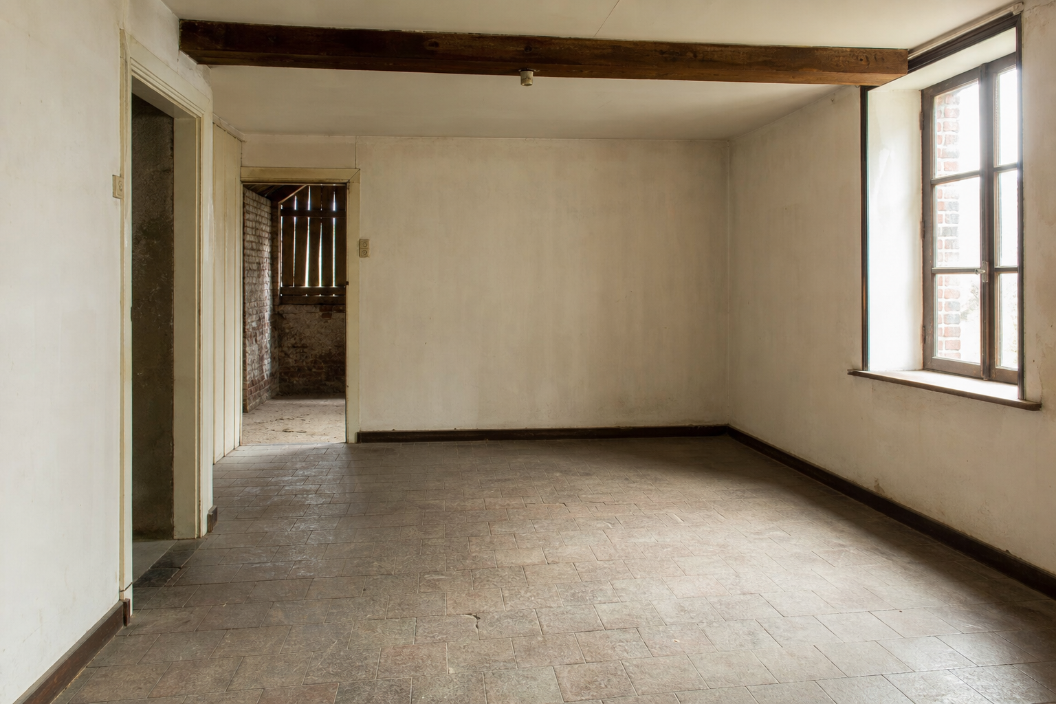 Vide maison villageoise avec grange à Silly : avant, en cours et après — après débarras