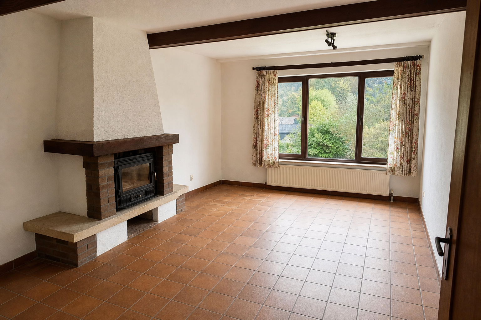 Vide maison de vacances à Vresse-sur-Semois : avant, en cours et après — après débarras