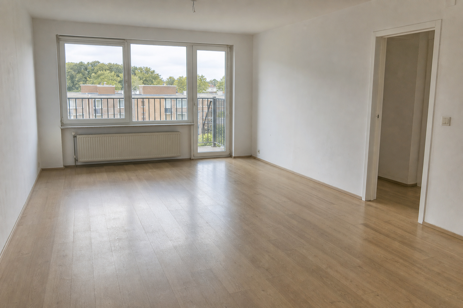Vide appartement en immeuble à Wemmel : avant, en cours et après — après débarras